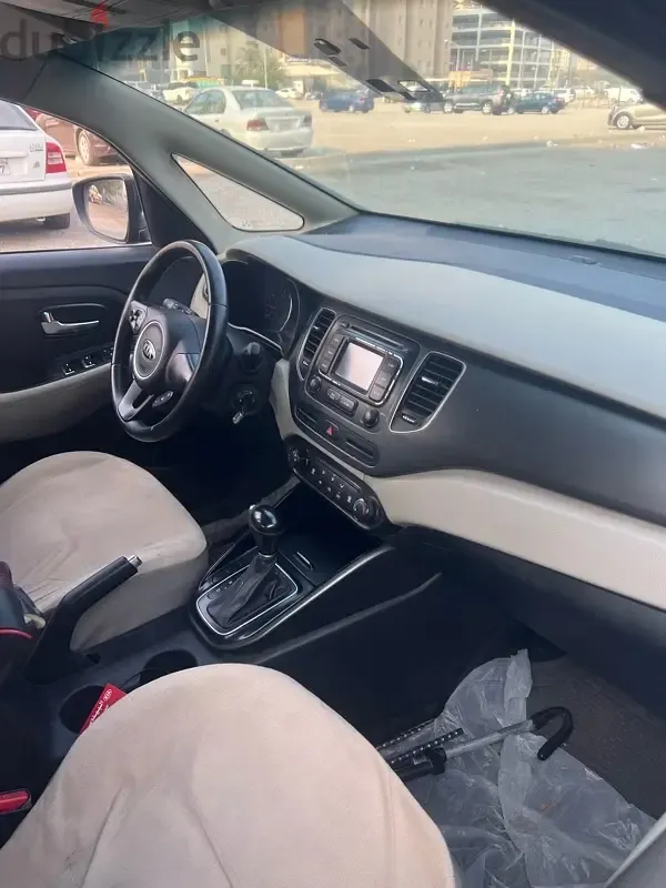 كيا كارينس 2016